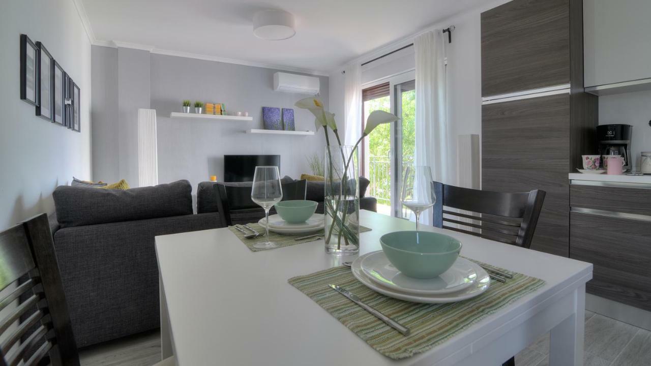 Apartment Franko 塞尼 外观 照片